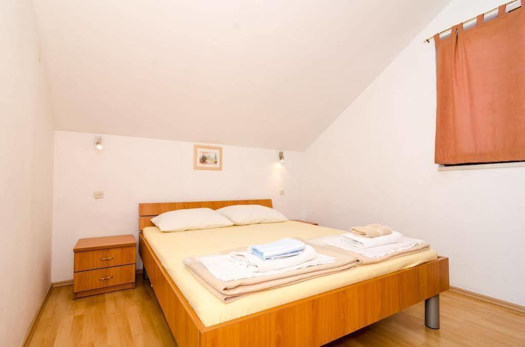 Apartments Princ Hrvoje Ragusa Esterno foto