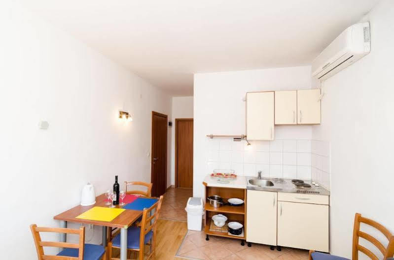 Apartments Princ Hrvoje Ragusa Esterno foto